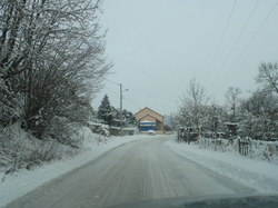 UGNY SOUS LA NEIGE